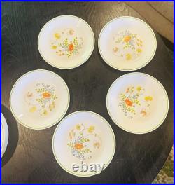 Corelle Wildflower Dinner & Salad Plates Vintage 1970s Retired By Corning