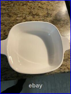 Corning Ware 1 Qt bowl. P-1-B. Vintage 1960s. Collectors item. With Lid