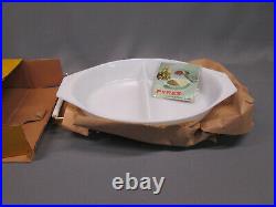 PYREX ORIGINAL BOX Vintage ROYAL WHEAT Divided Casserole Dish with Cradle 1.5QT