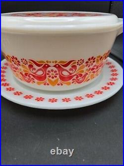 Pyrex Penn Dutch Friendship Promo 475-B Casserole, Lid 25-C & Underplate 795-3