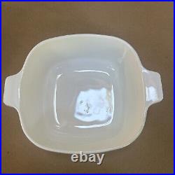 Rare Vintage Corning Ware Blue Cornflower 1 1/2 quart Casserole Dish No Lid