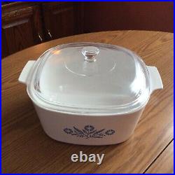 VTG 1979, CORNING WARE, BLUE, CORNFLOWER CASSEROLE DISH A-3-B, With PYREX P-9-C-1 LID