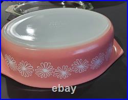 Vintage 1950s Pyrex Pink Daisy 045 Oval Casserole with Lid 2.5 Quarts