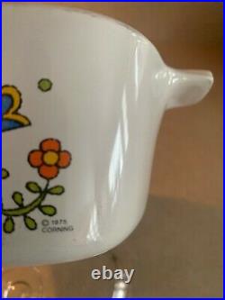 Vintage 1975 Corningware Collectable Country Festival Pattern Casserole with Lid