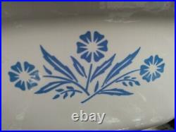Vintage/Antique 5q. White Corning Ware (blue cornflower) Thin handle. UNIQUE