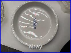 Vintage Corning Ware Blue Cornflower great collection of 17 plates