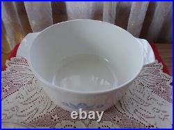 Vintage Corning Ware cornflower blue N5B 5 qt round casserole w lid EUC RARE