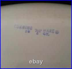 Vintage Early 60's Corning Ware Blue Cornflower 1.5 qt Pre Series Number