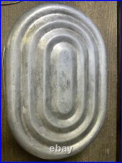 Vintage PYREX 2000 Aluminum Roaster Roasting Pan, Embossed Lid. RARE 1920s