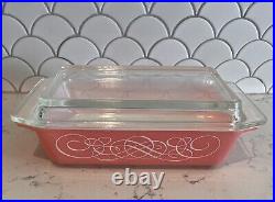 Vintage Pyrex Pink Scroll Glass Casserole Dish 575-B 2 qt. Rectangle