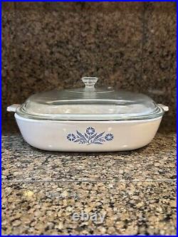 Vintage corning ware blue cornflower p-10-b with lid, Rare Made in USA
