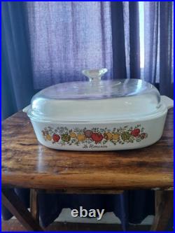 Vintage corning ware casseroles